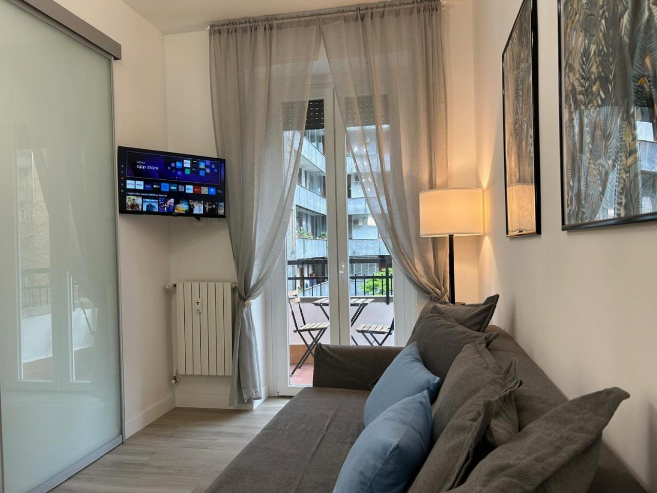 Modern Apartments Mm3 Afforifn Only 15 Min From Duomo Милан Экстерьер фото